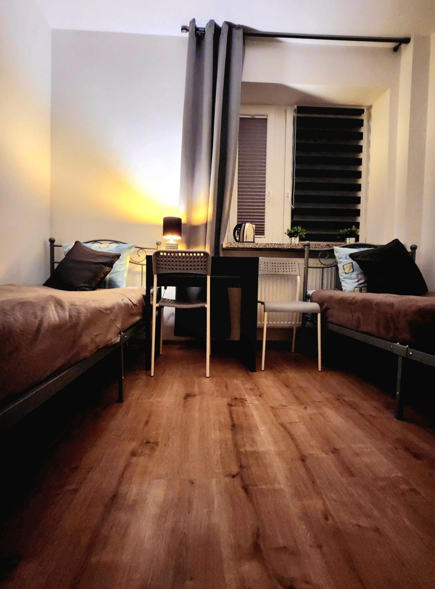 Pod Czapla Hostel Warsaw Luaran gambar