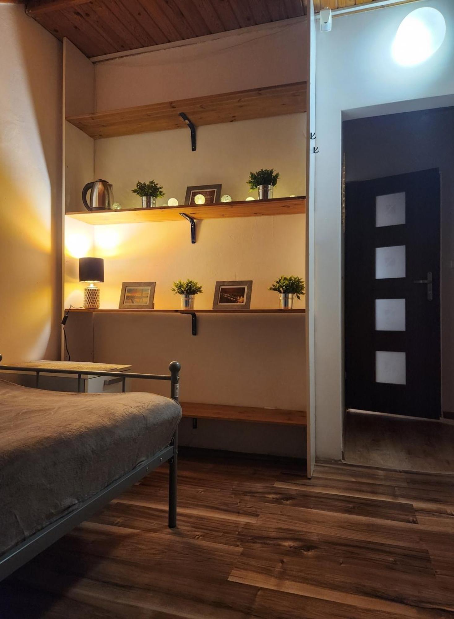 Pod Czapla Hostel Warsaw Luaran gambar