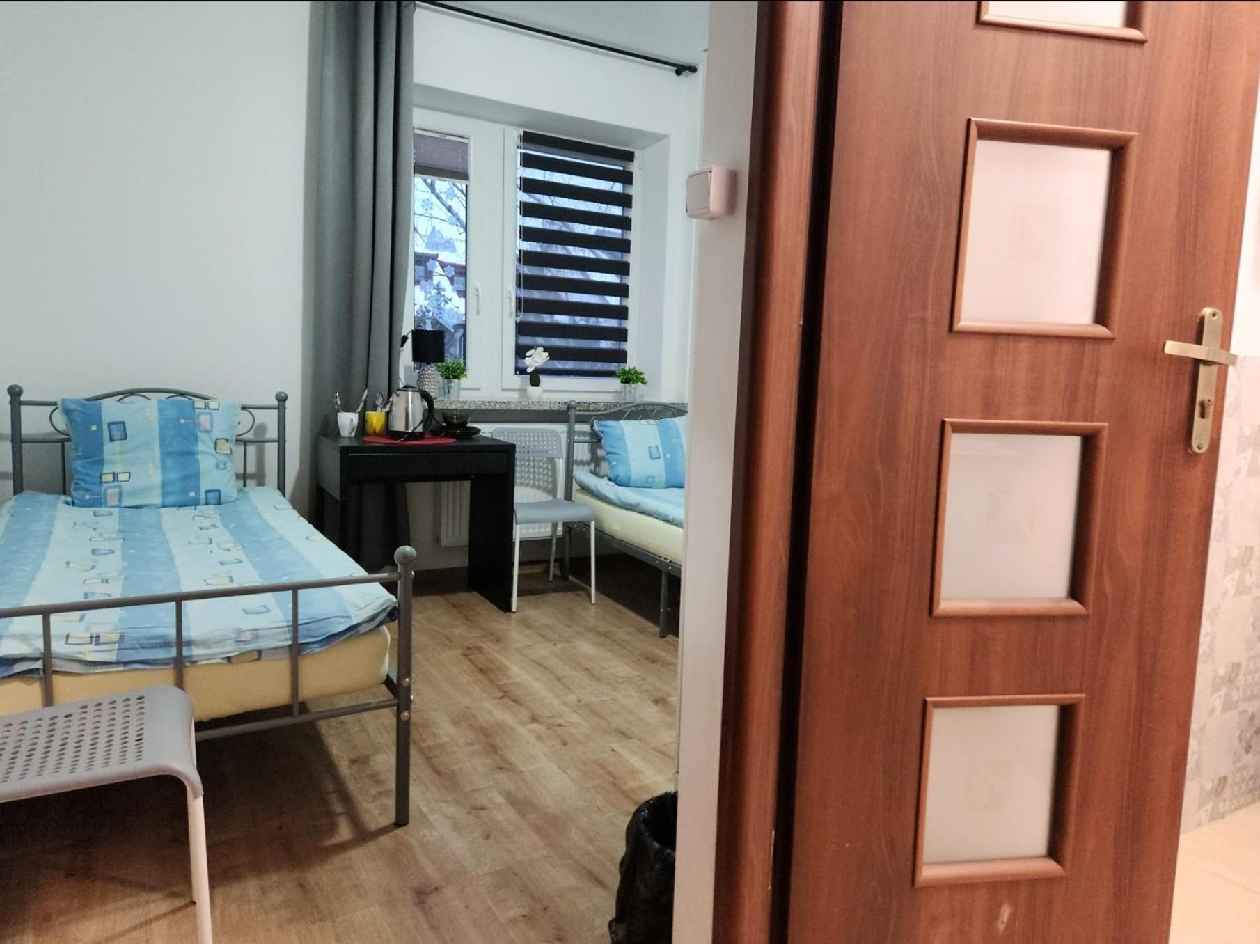Pod Czapla Hostel Warsaw Luaran gambar